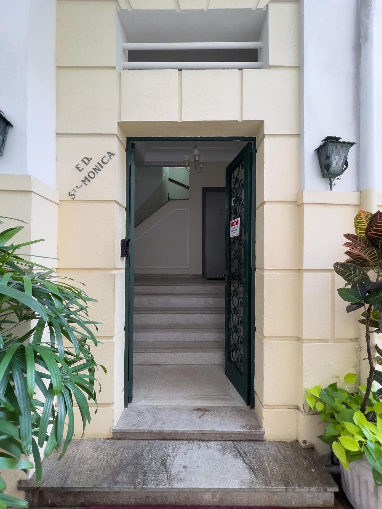 Apt Charmoso Completo Com Ar Condicionado No Leblon Rio de Janeiro Luaran gambar